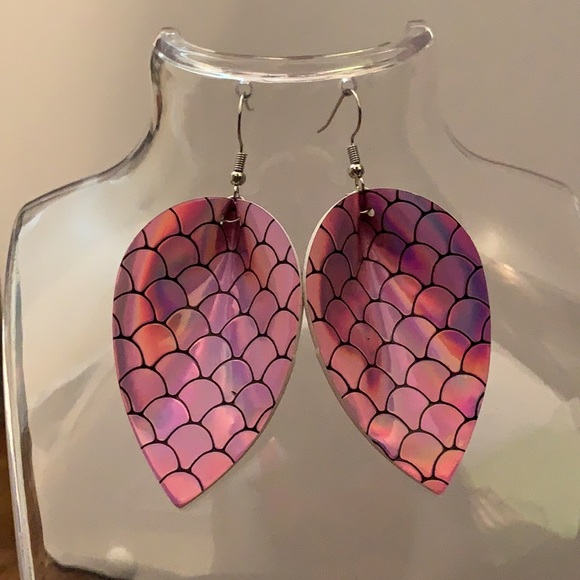 🌻3 for$12 🖤Faux Leather Dangle Earrings - Picture 2 of 6